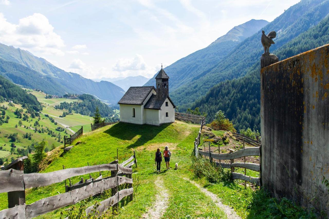 Heimat - Das Natur Resort Prägraten エクステリア 写真